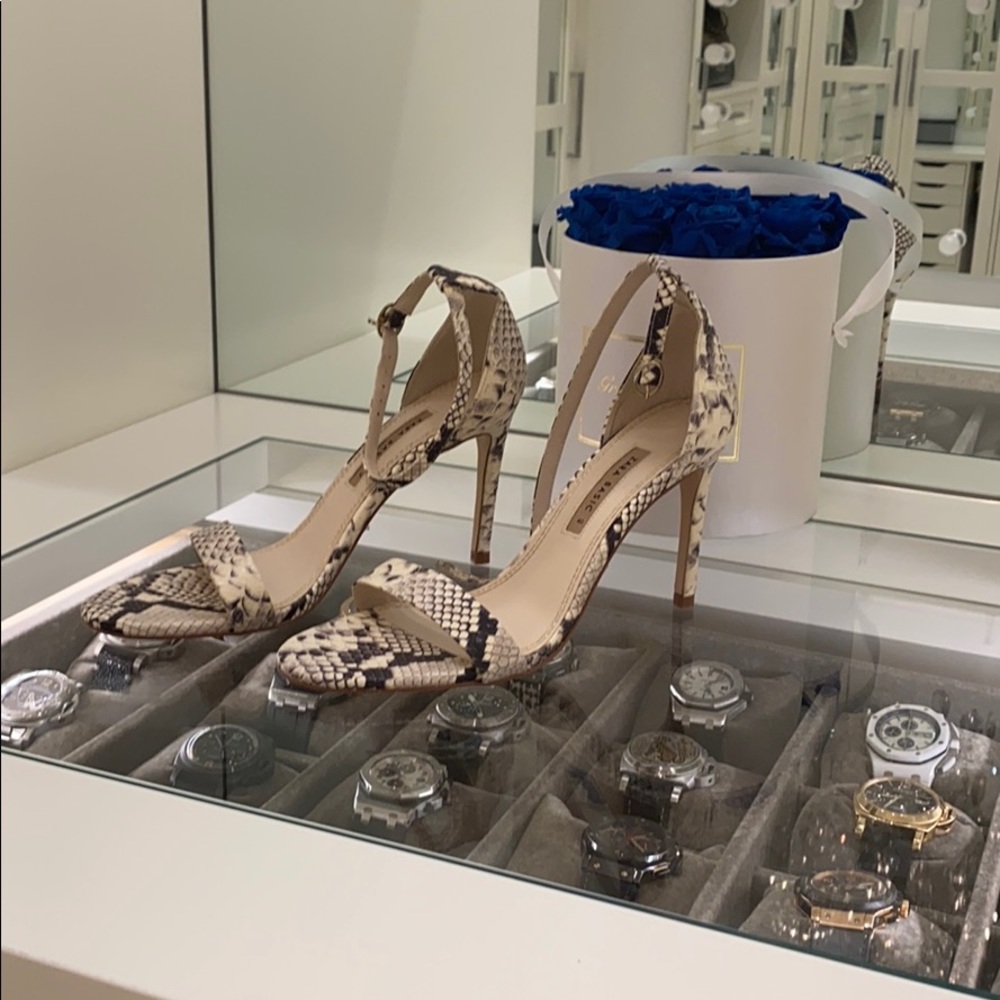 Zara Snake Print Pump